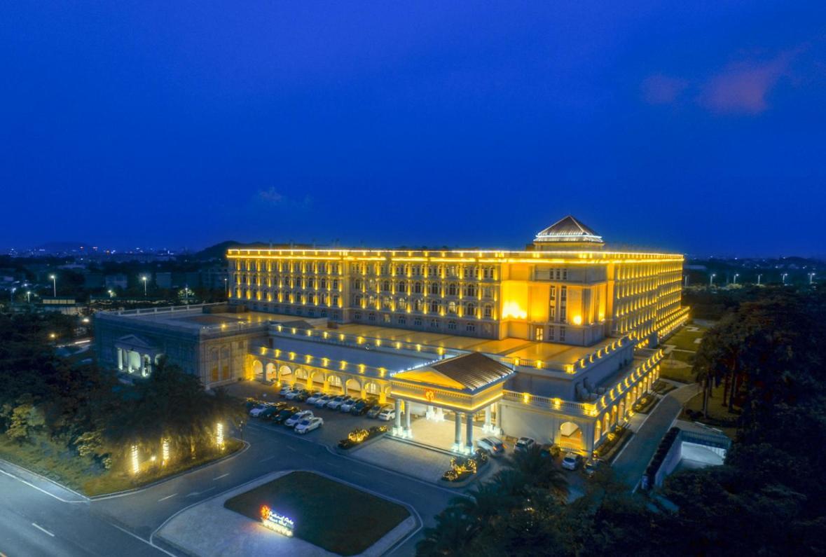 National Arts Resort Hotel ฝอซาน ภายนอก รูปภาพ